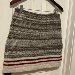 Kyber Outerwear Thick Wool Knitted MiniS kirt Sz8 Heritage Stripe Cabin Cottage